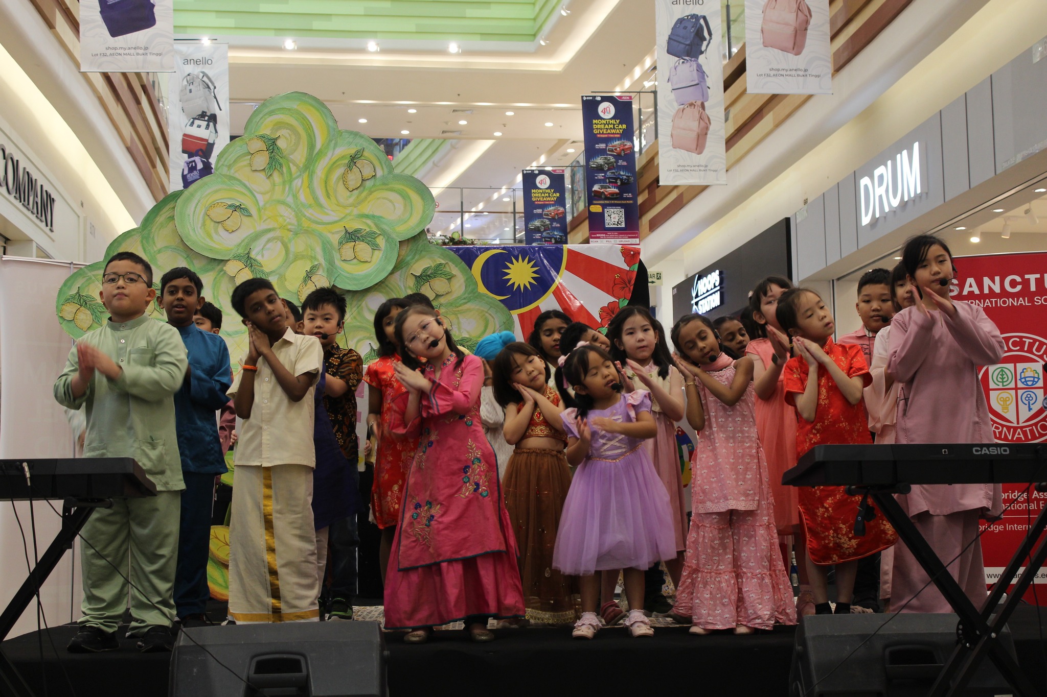 Merdeka Performance in AEON, Bukit Tinggi